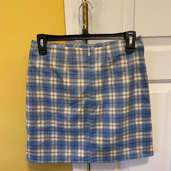Tartan/Plaid/Checkered High Waist/Rise Slit Him Mini School Girl Skirt (SHEIN) - Picture 5 of 6